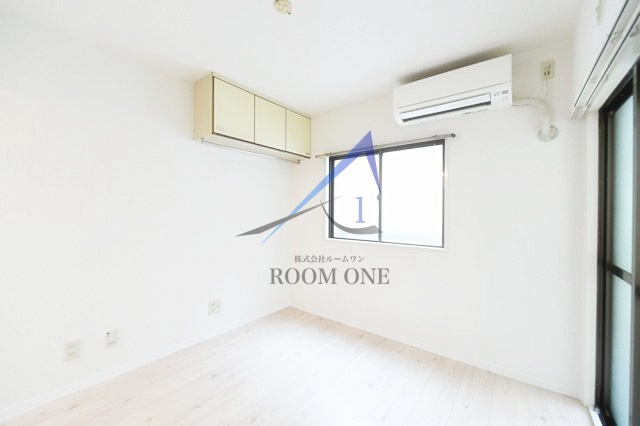 ド・エテールの寝室|寝室です。