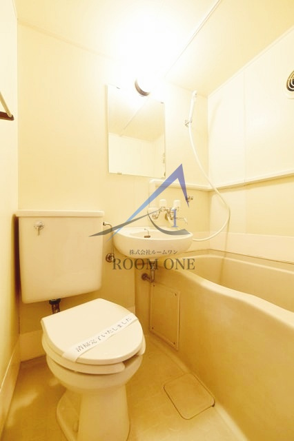 ド・エテールの浴室|お風呂です。