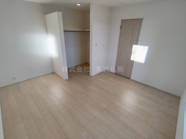 【寝室】 | 川島町上伊草　全3棟　3号棟 | 洋室7.5帖、寝室にいかがでしょうか