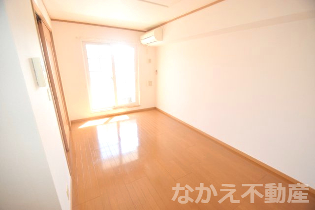 【居間・リビング】 | ゆったり過ごせる居間です