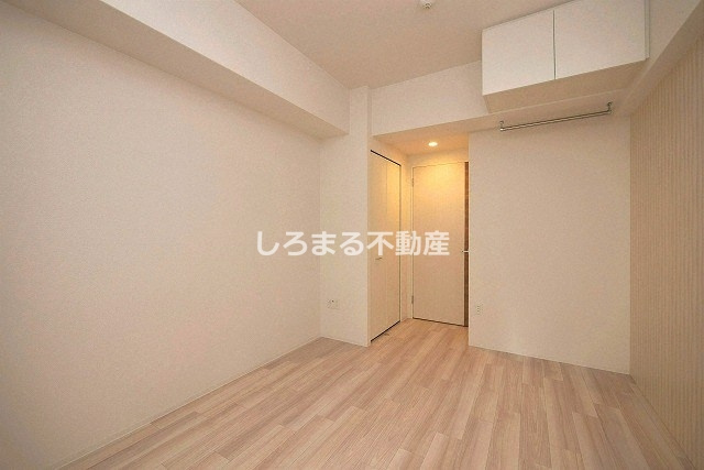 セレニテ本町東リアンの居間・リビング