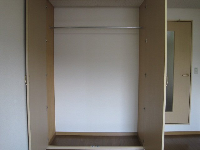レオパレスＷＡＤＡの内装|おしゃれな内装です