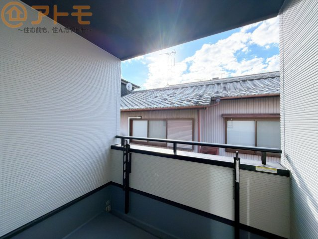 【バルコニー】 | 駿河区中吉田　新築戸建　全1棟 | インナーバルコニーはお出かけ中の急な雨でも安心♪