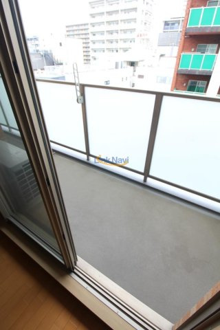 【バルコニー】 | フローライト南森町