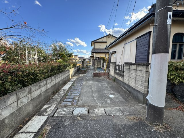 箱田町中古住宅139-4の駐車場