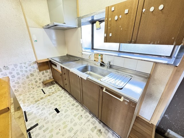 箱田町中古住宅139-4のキッチン|■IHクッキングヒーターも付いています