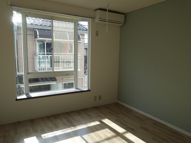 サンパティークの居間・リビング