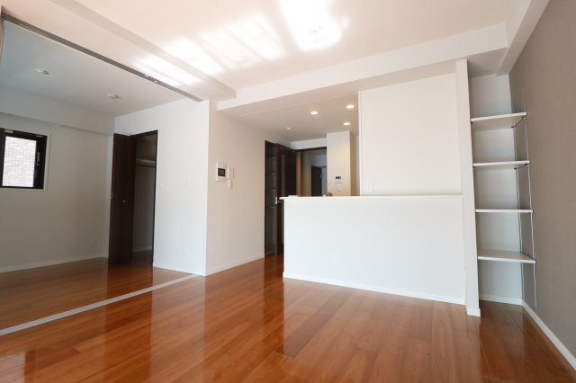 【居間・リビング】