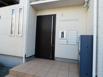 【エントランス】 | Grandtic Residence 堀田