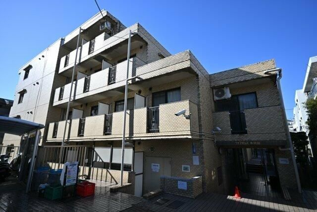 ダイアパレス氷川台の外観