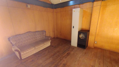 【内装】 | 光・束荷