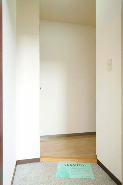 ステージファースト目白の玄関