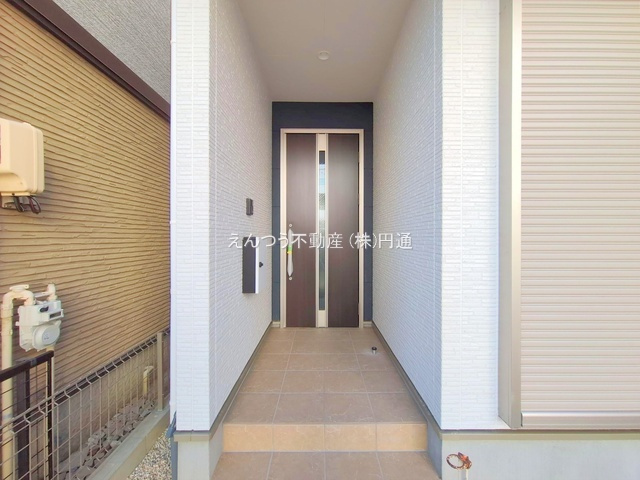 鴨付町1期の前面道路含む現地写真