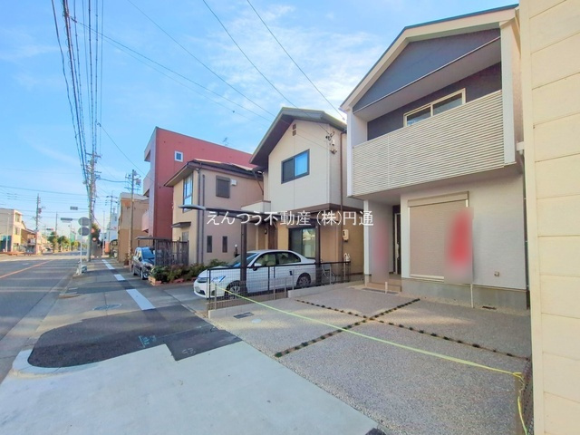 鴨付町1期の前面道路含む現地写真