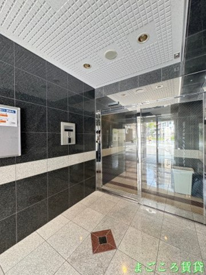 【エントランス】 | ラ・フォンテ大国