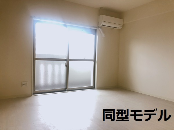 カーサ　ステラの居間・リビング