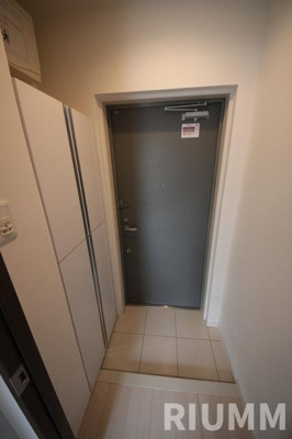 【玄関】 | アイズピリ・リアン千駄木