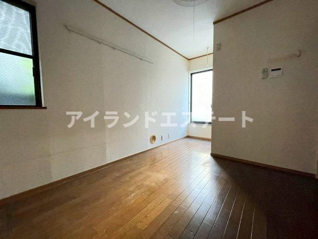 プランシェ　角部屋　バストイレ別　バイク相談の内装