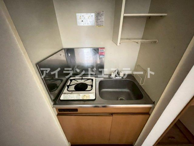 プランシェ　角部屋　バストイレ別　バイク相談のキッチン