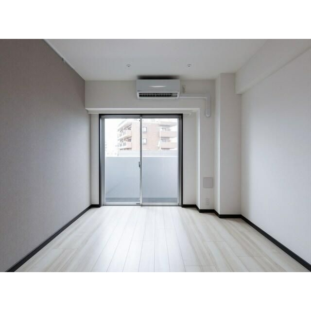 ＧＥＮＯＶＩＡ西高島平ｓｋｙｇａｒｄｅｎの居間・リビング