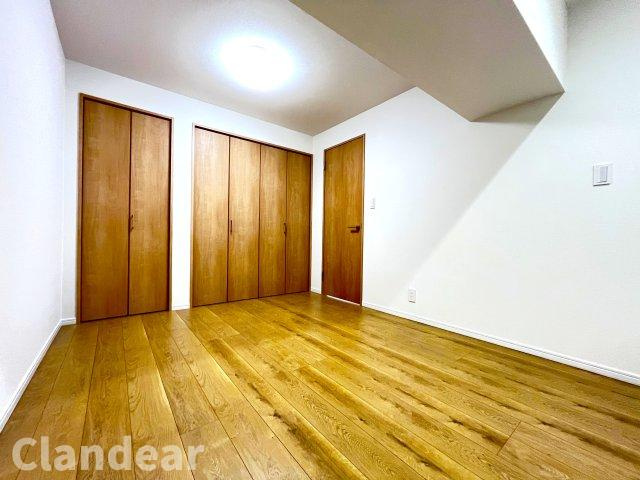 ペガサス北松戸の洋室|ドキドキの新生活も、安心してスタート。ぴったりの住まいを見つけませんか？クランディアが一緒に住まい選びをサポートします‼　まずは、お気軽にお問合せください　＃クランディア