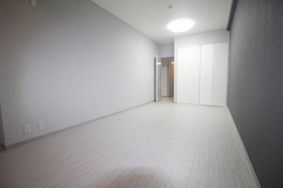 【洋室】 | ラ・セーヌ豊中