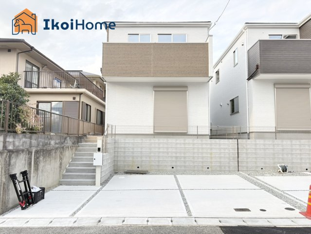 神戸市西区糀台２期　１号棟　新築戸建の外観|【ホームページに現地動画掲載中】●年中無休：当日予約可●西神中央駅まで徒歩17分！南東向き！