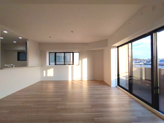 ライオンズマンション鳴海第2の居間・リビング