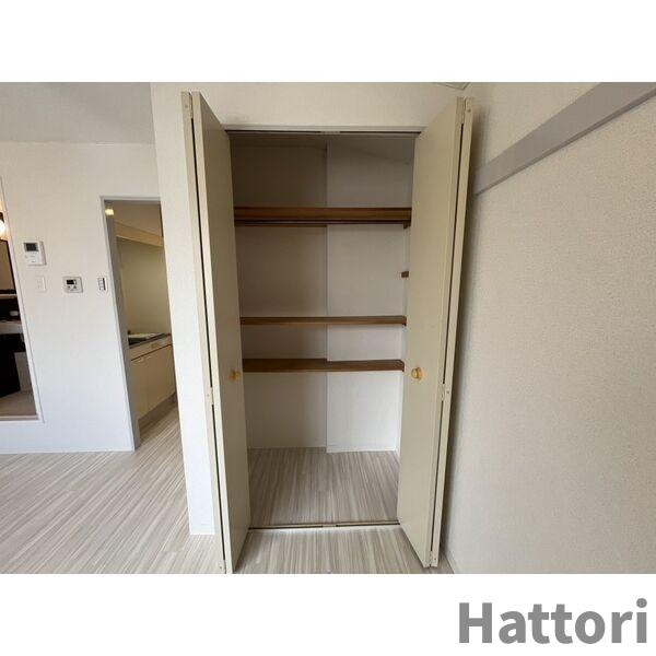 ユーベル18の収納