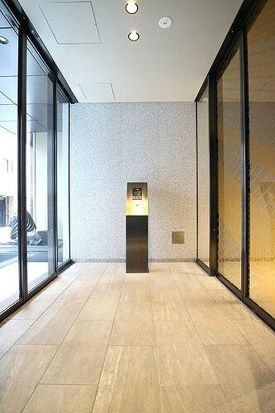 ライオンズ浅草橋ミレスのロビー