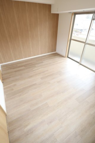 大阪市城東区野江３丁目の賃貸マンションの寝室