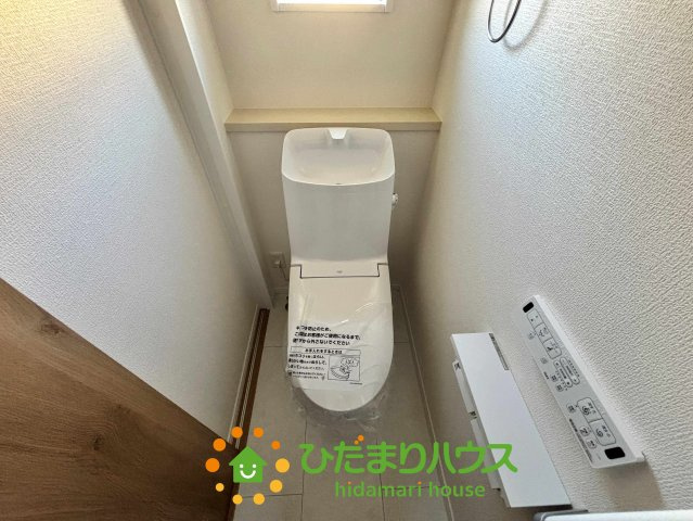ワイウッドコート古河市大堤第５期　新築一戸建て　01のトイレ