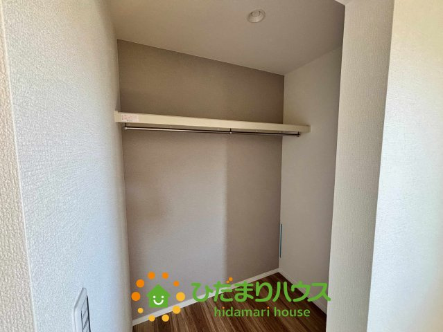 ワイウッドコート古河市大堤第５期　新築一戸建て　01の収納