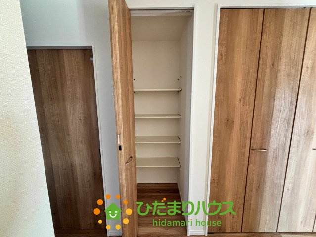 ワイウッドコート古河市大堤第５期　新築一戸建て　01の収納