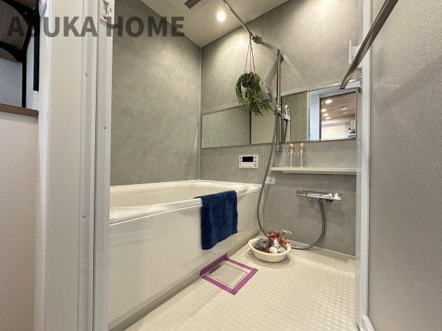 コスモヒルズ永田山王台 のトイレ|毎日使う場所だから、清潔に快適に使いたいですね。