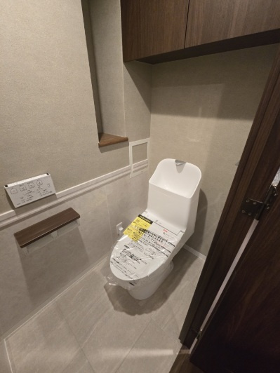 四条烏丸クロスマークのトイレ|新調されたお手洗いです。