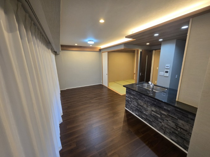 四条烏丸クロスマークの居間・リビング