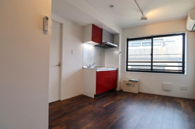 【内装】 | ジュリアス中野