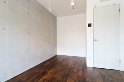 【寝室】 | ジュリアス中野