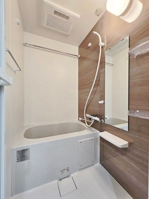 b’CASA KOIWA 2ndの浴室