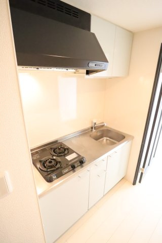 大阪市城東区関目５丁目の賃貸マンションのキッチン