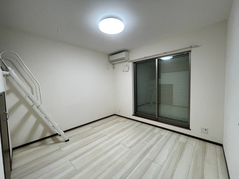 川崎市麻生区王禅寺西６丁目のアパートの居間・リビング|別部屋参考写真