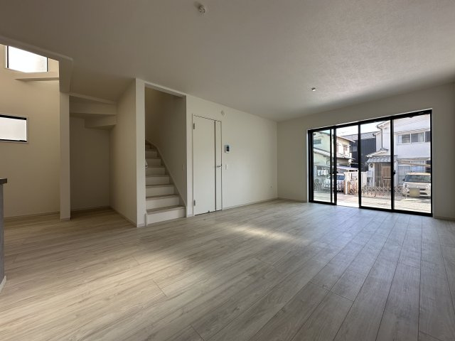 神戸市西区玉津町水谷新築戸建3号棟の居間・リビング