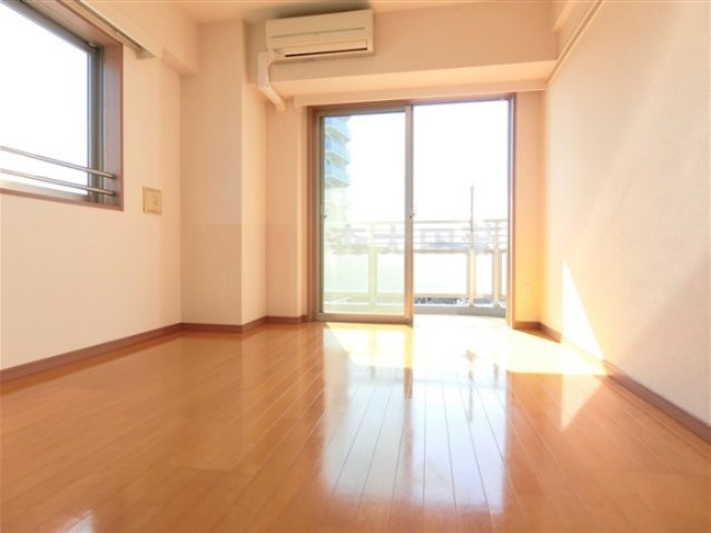 ジュエル大森山王の居間・リビング