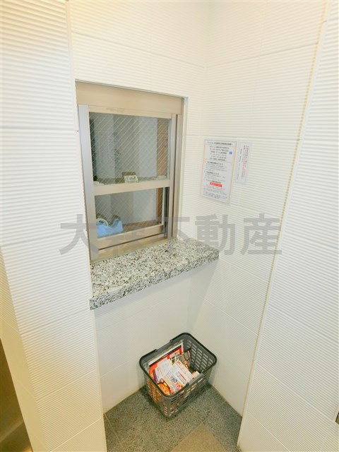 ジュエル大森山王のエントランス|管理人室