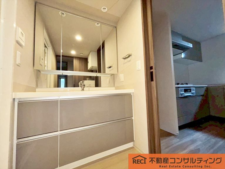 ファインシティ甲子園 ノースレジデンスの独立洗面台