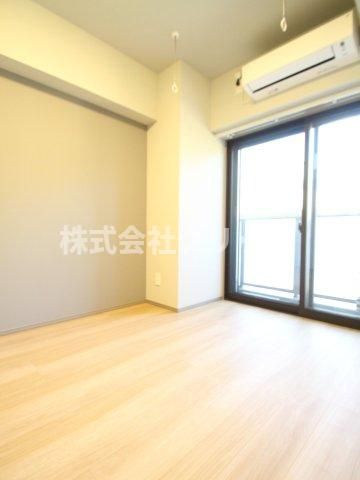 RELUXIA横濱元町の洋室