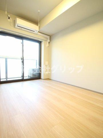 RELUXIA横濱元町の洋室