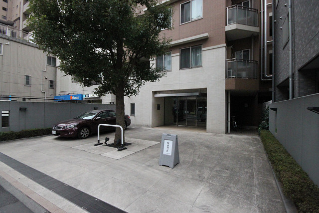 【エントランス】