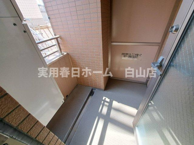 【バルコニー】